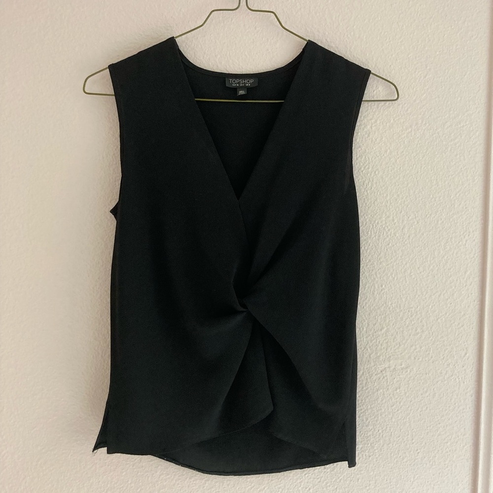 TOPSHOP Sleeveless blouse with twist